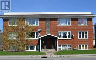 Multiplex in Carlington - Central Park