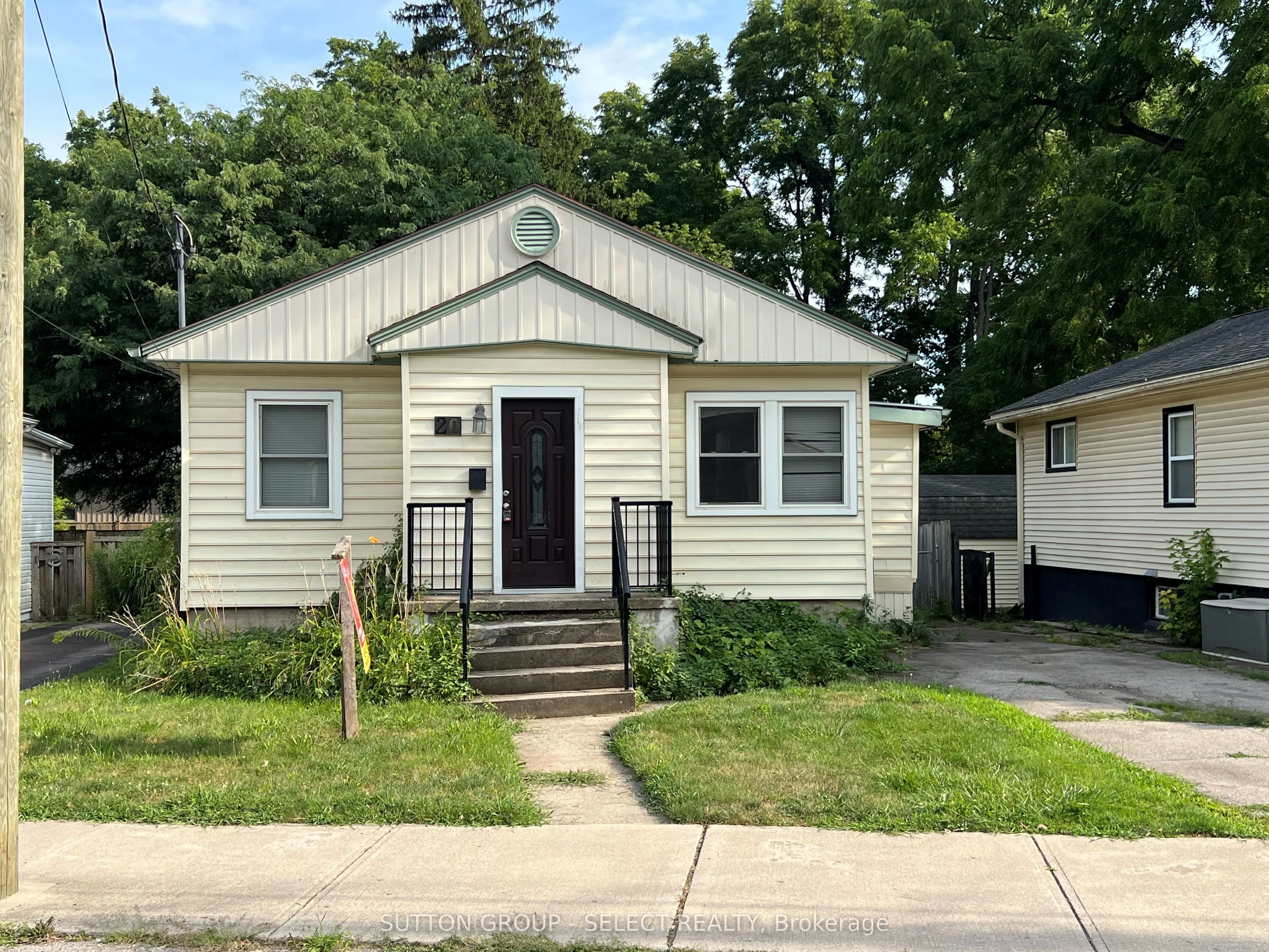 20 SAUNBY Street, London North, ON N6G 1A3