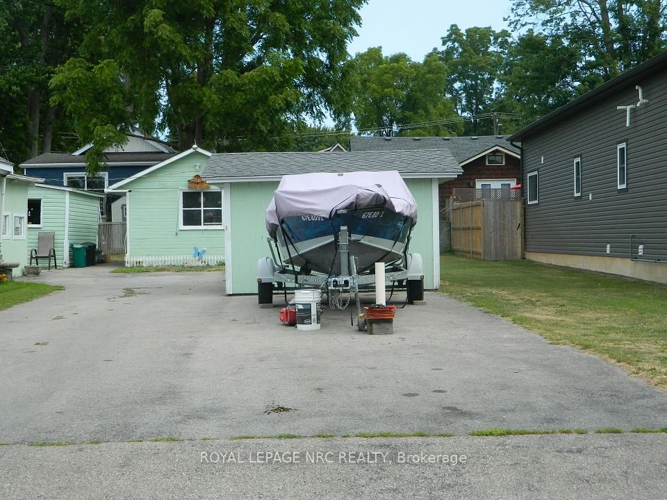 16 CAMBRIDGE Road, Fort Erie, ON L0S 1B0