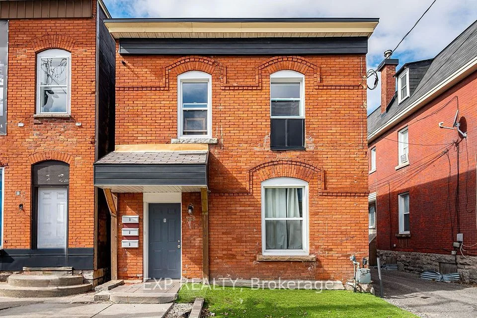358 Booth Street 2, West Centre Town, On K1r 7k4