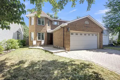 Detached in Orleans - Convent Glen and Area