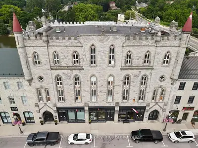 Condo Apartment in St. Marys