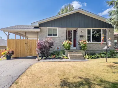Detached in Greater Napanee