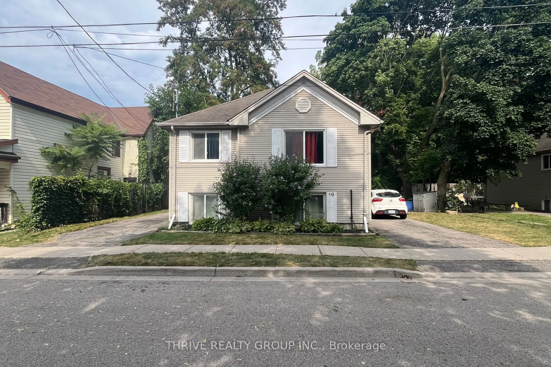 16 Miles Street, London East, ON N5Y 2T6