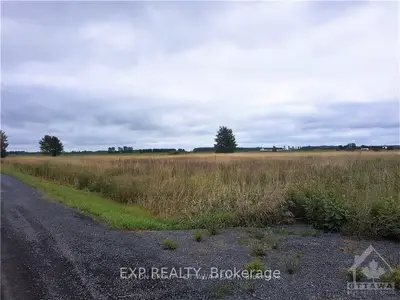 Vacant Land in Russell
