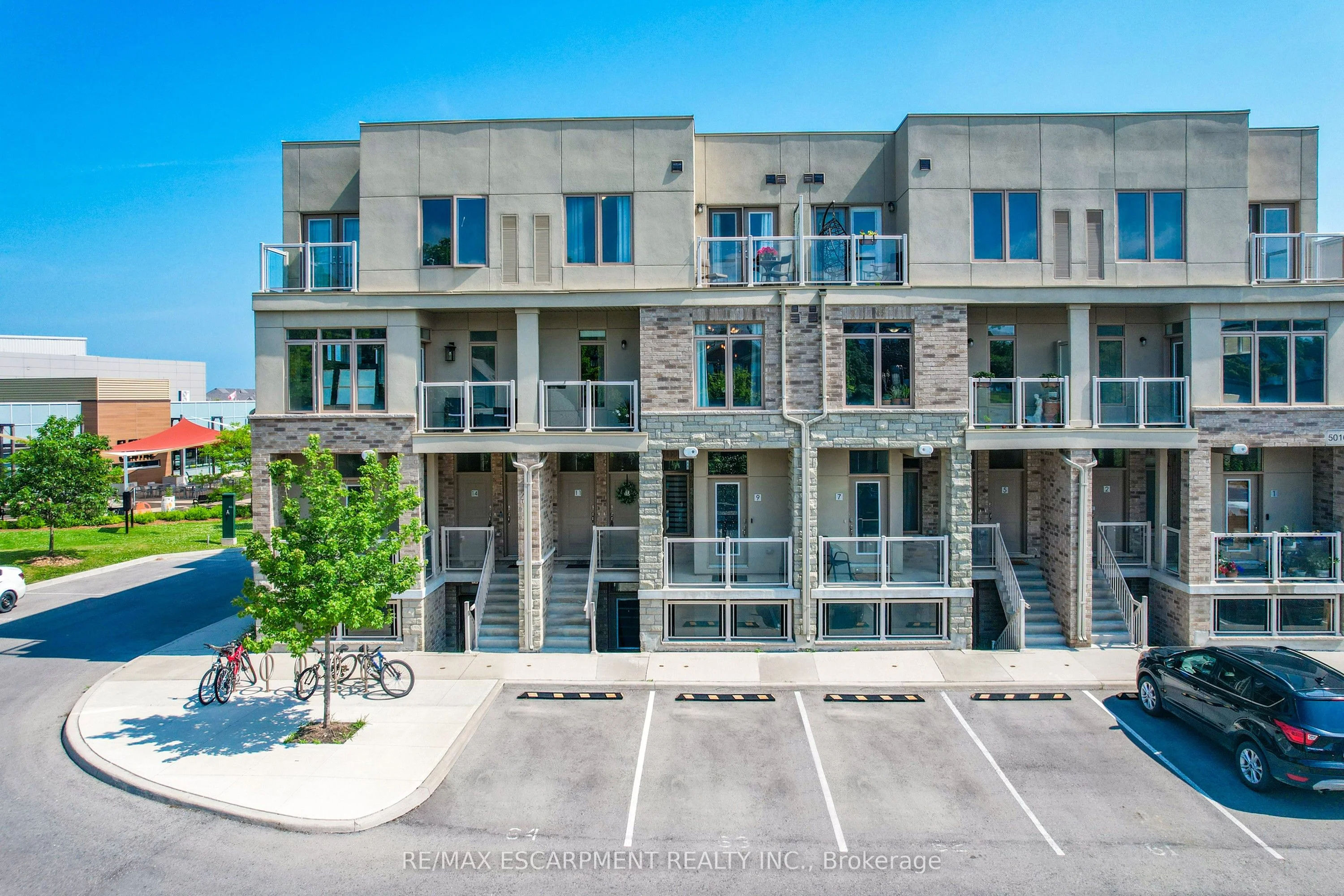 Condo Townhouse in Lincoln
