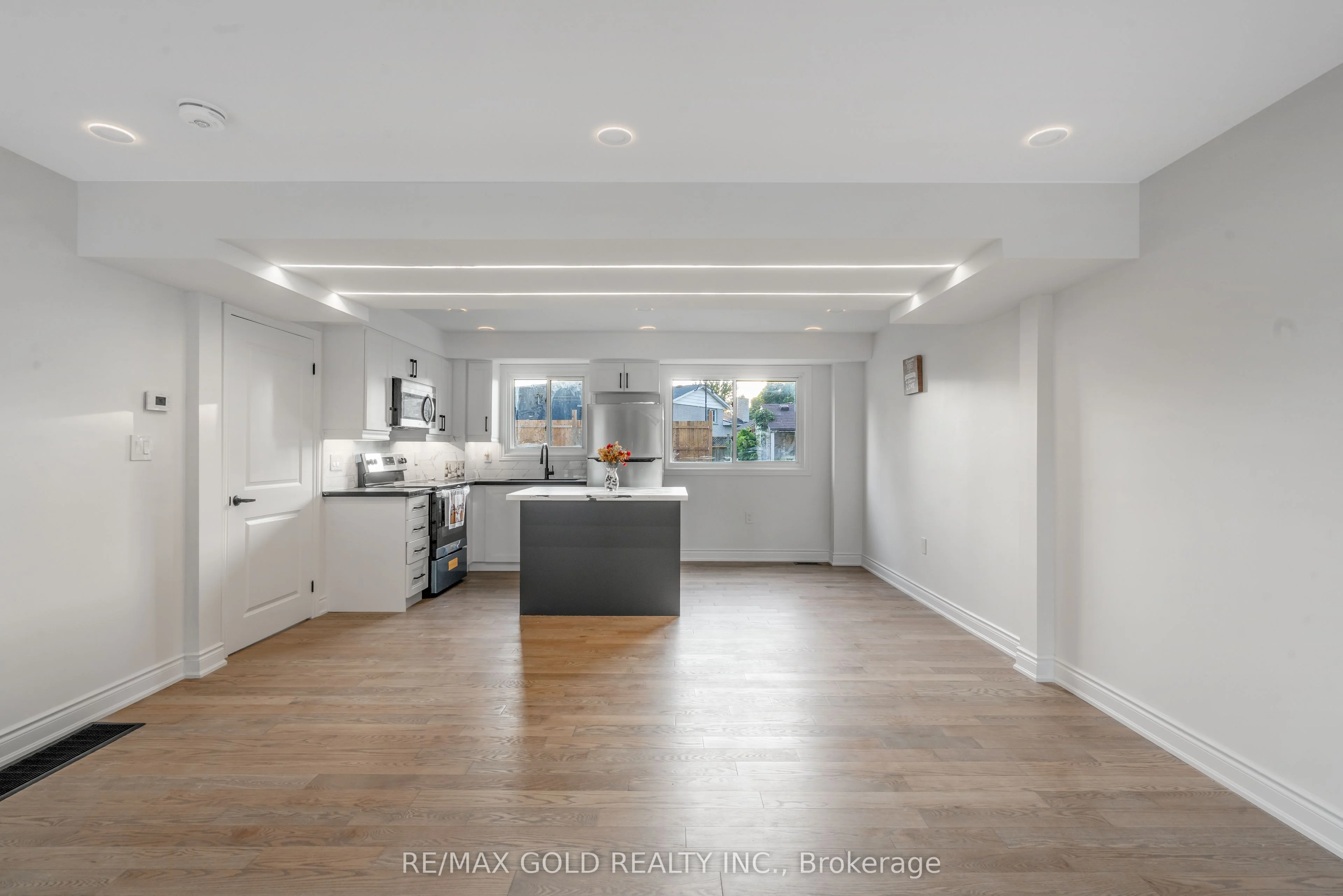 316 Admiral Drive, London East, ON N5V 1J1