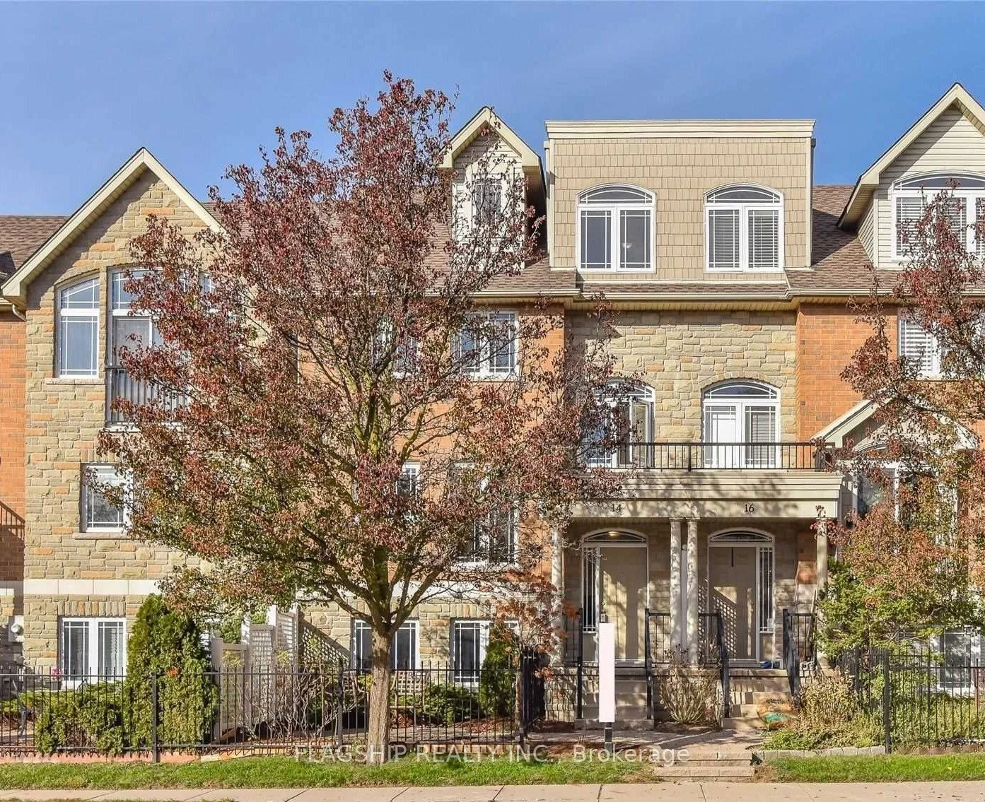 14 Bruce Street, Cambridge, ON N1R 8M8