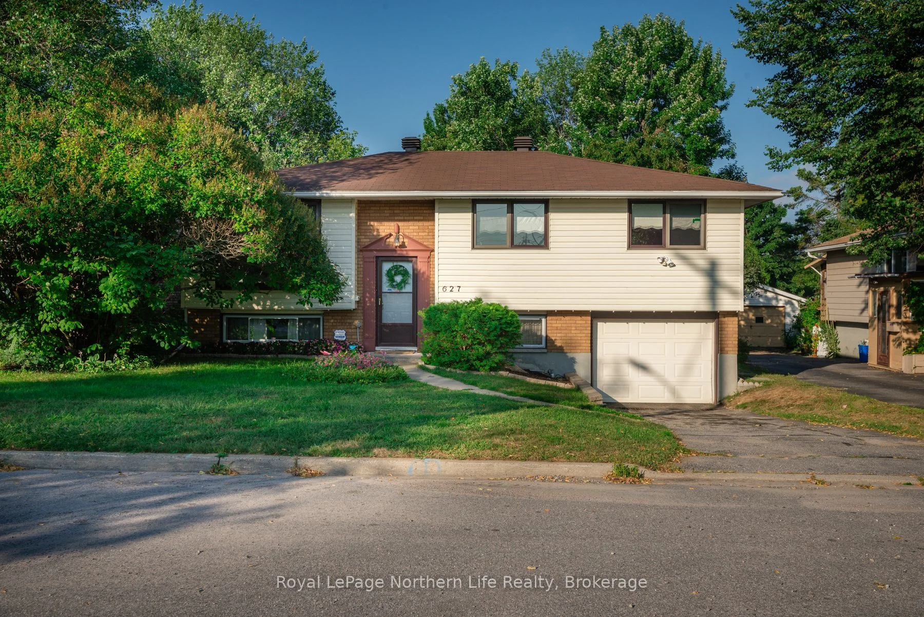627 Hardy Street, North Bay, ON P1B 8S2