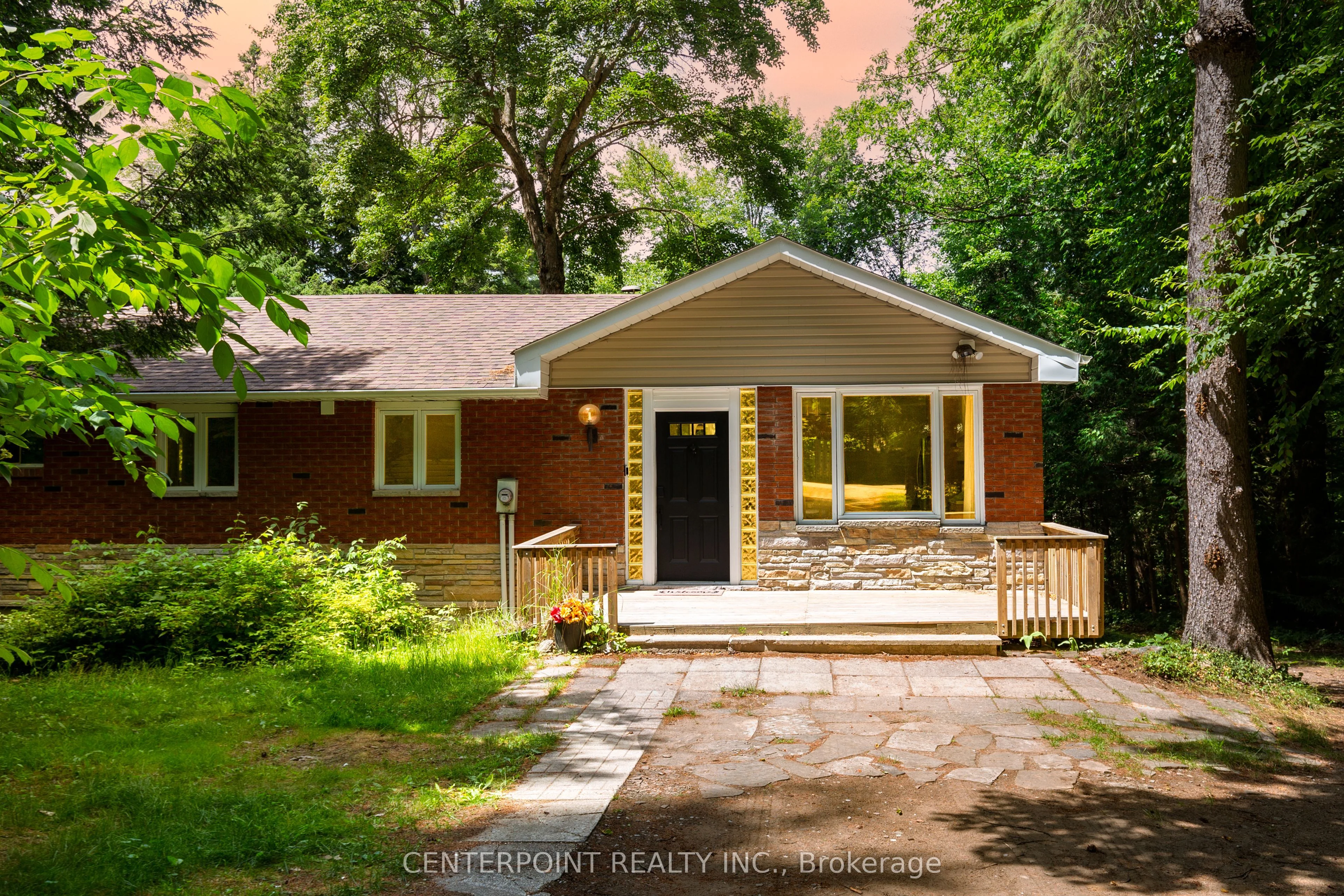 214 Balsam Chutes Road, Huntsville, ON P0B 1M0