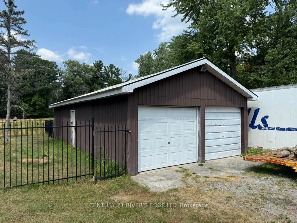1432 County Rd 2 Road, Elizabethtown-kitley, On K6v 5p3