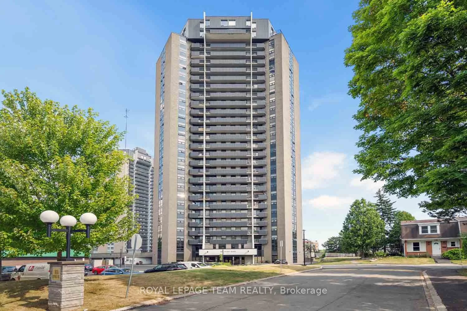 900 DYNES Road 2608, Mooneys Bay - Carleton Heights and Area, ON K2C 3L6