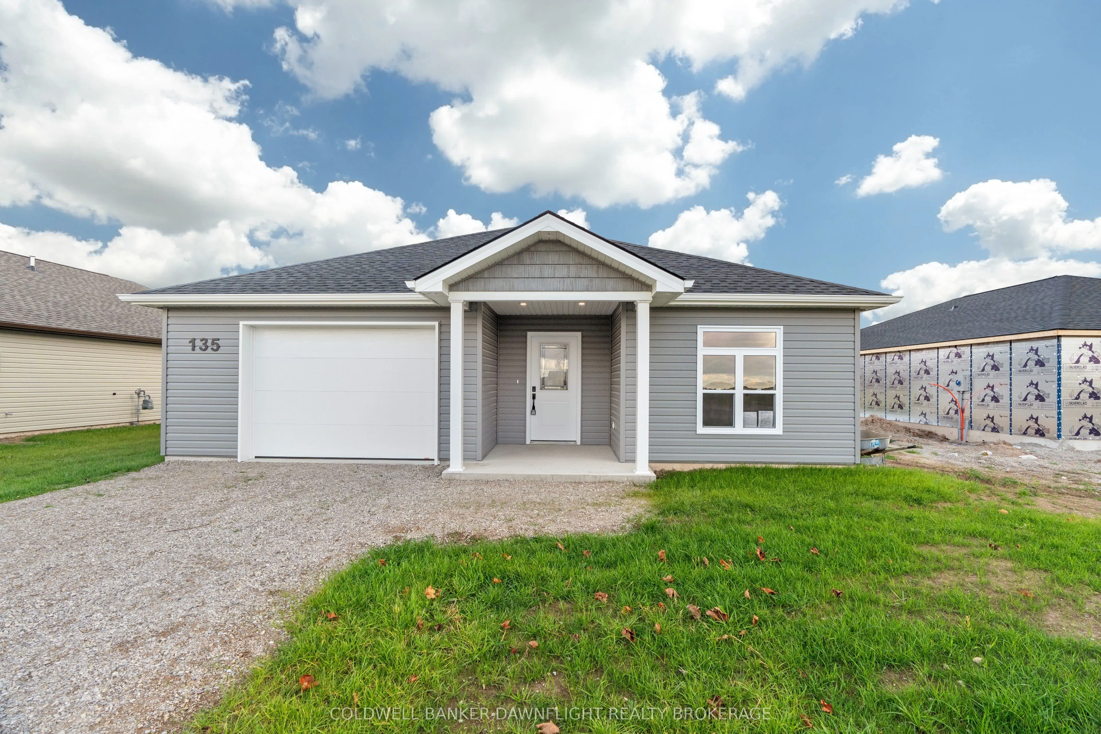 111 Victoria Avenue E, South Huron, ON N0M 1M0