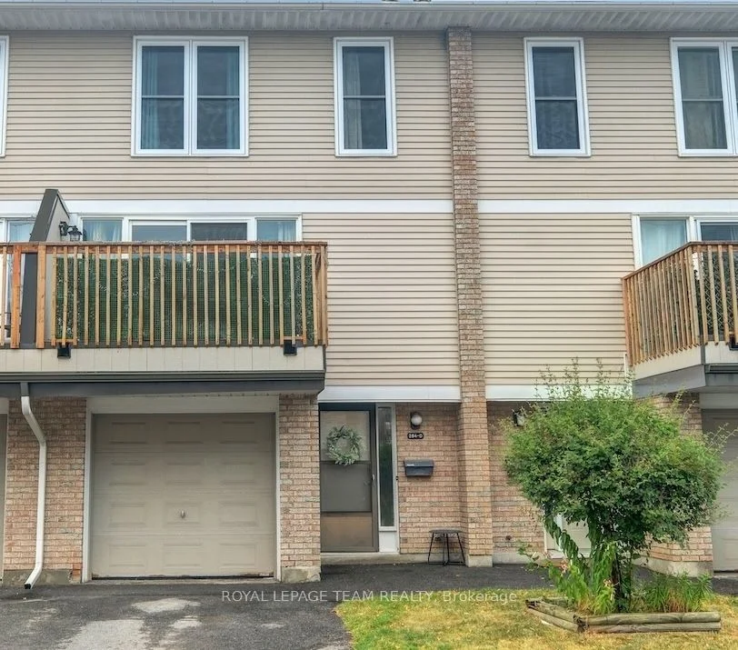 284-D Dalehurst Drive, Tanglewood - Grenfell Glen - Pineglen, ON K2G 4J5