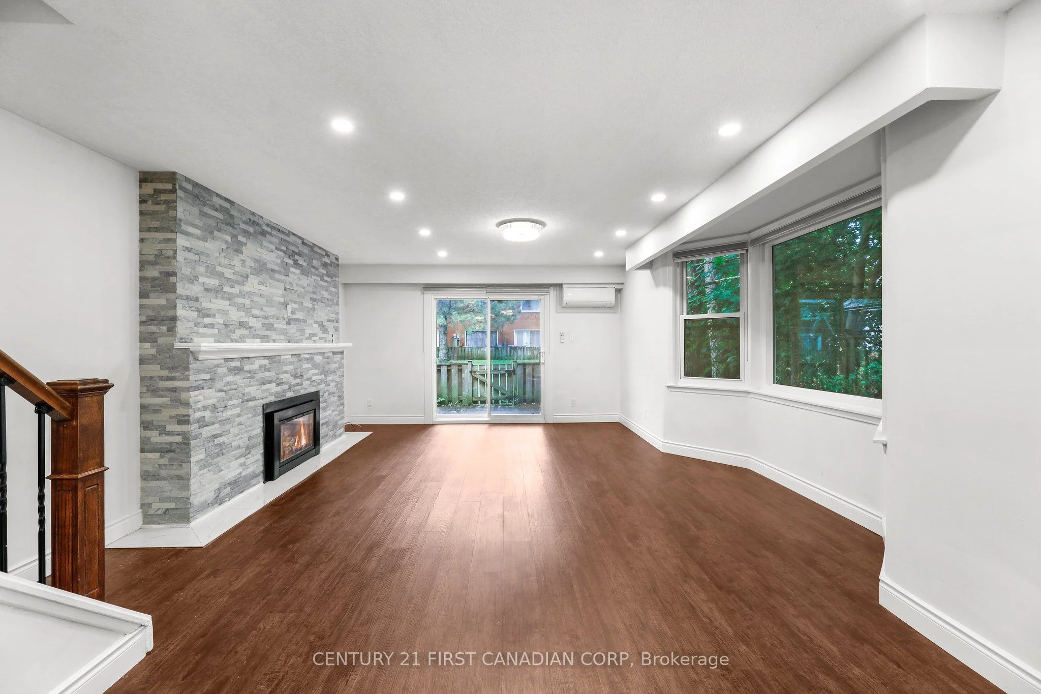 Condo Townhouse in London East