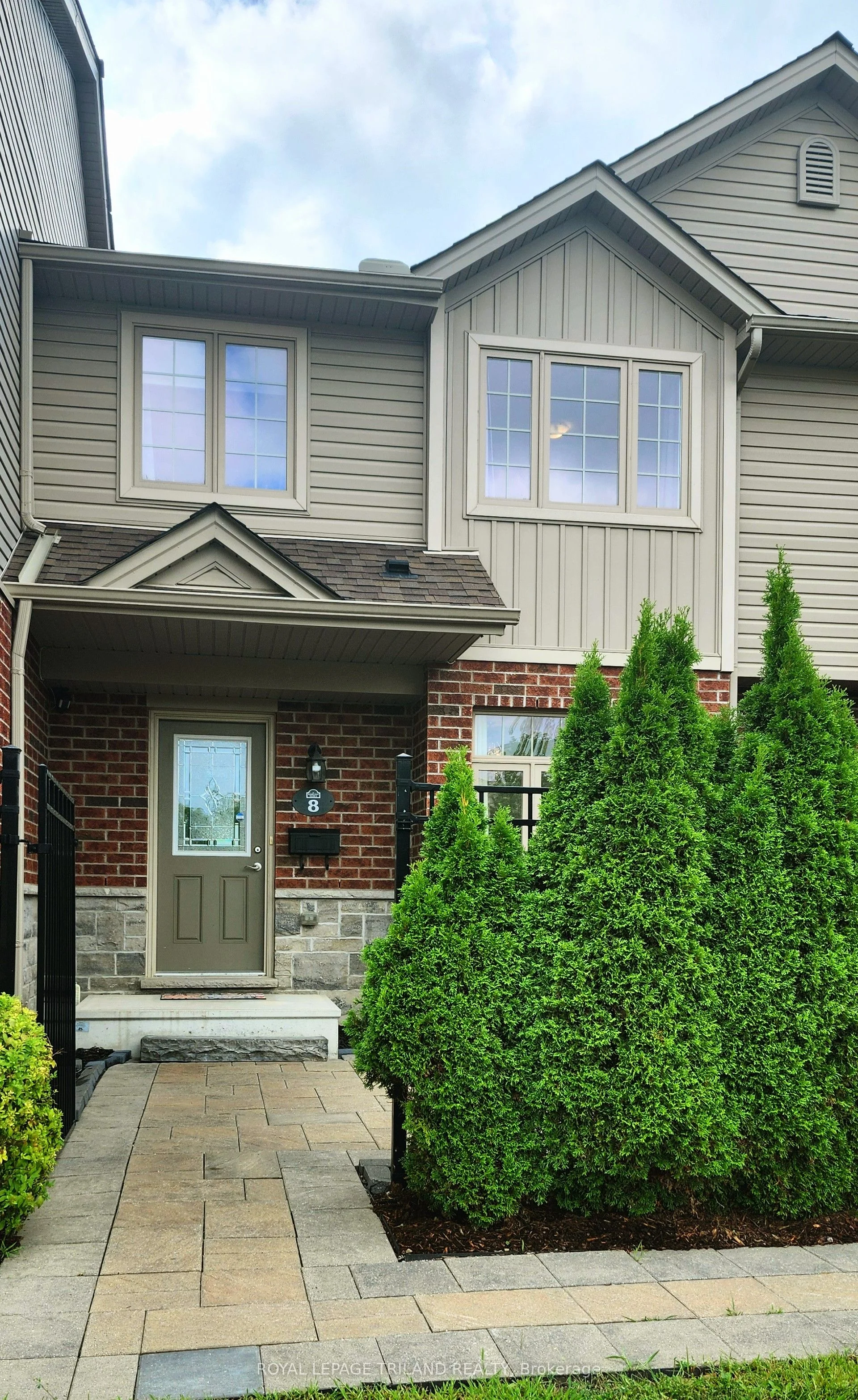 3399 CASTLE ROCK Place 8, London South, ON N6L 0C8
