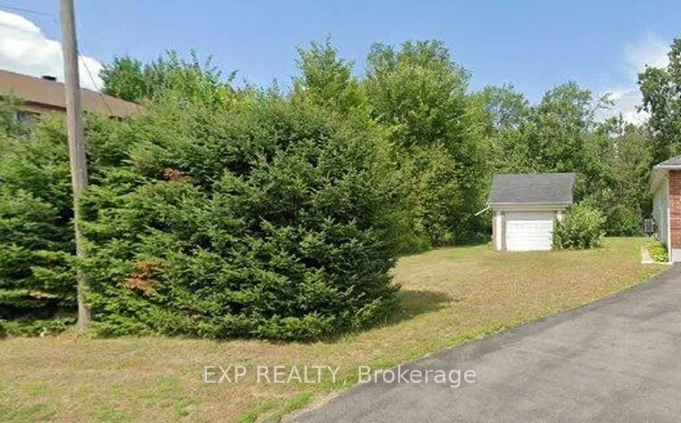 1391 MCMAHON Avenue, Blossom Park - Airport and Area, ON K1T 1C2