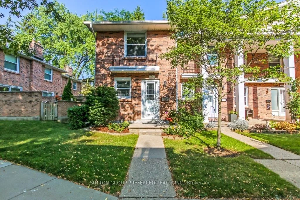 1385 Commissioners Road W 74, London South, ON N6K 1E2