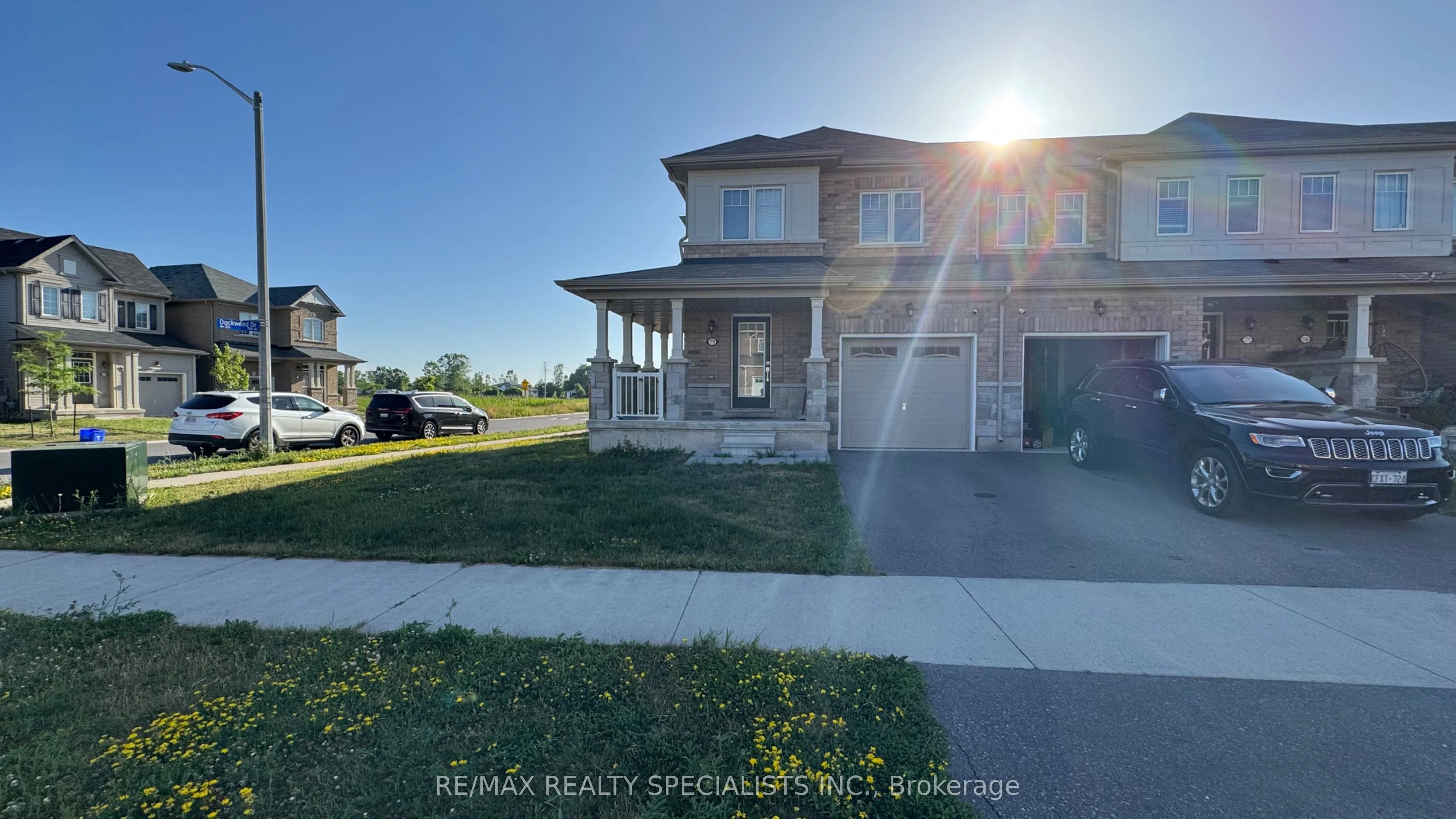 Att/Row/Townhouse in Niagara Falls