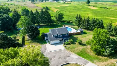 Detached in Wilmot