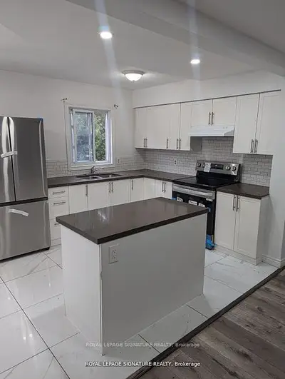 Condo Townhouse in London East