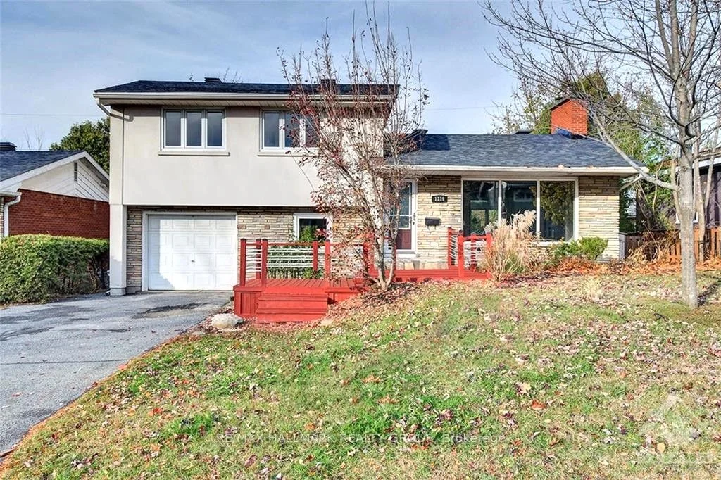 1339 Dowler Avenue, Alta Vista and Area, ON K1H 7R8