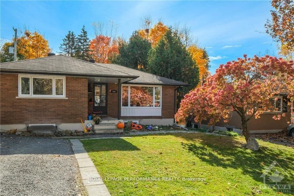 926 Charleswood Avenue main floor, Overbrook - Castleheights and Area, ON K1K 0W3