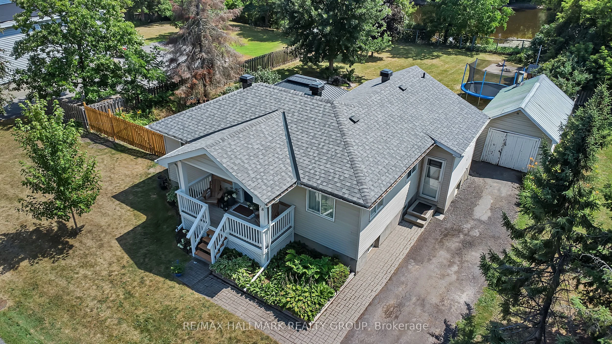 78 Strachan Street, Stittsville - Munster - Richmond, ON K0A 2Z0