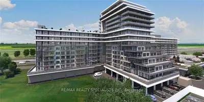 Condo Apartment in Grimsby