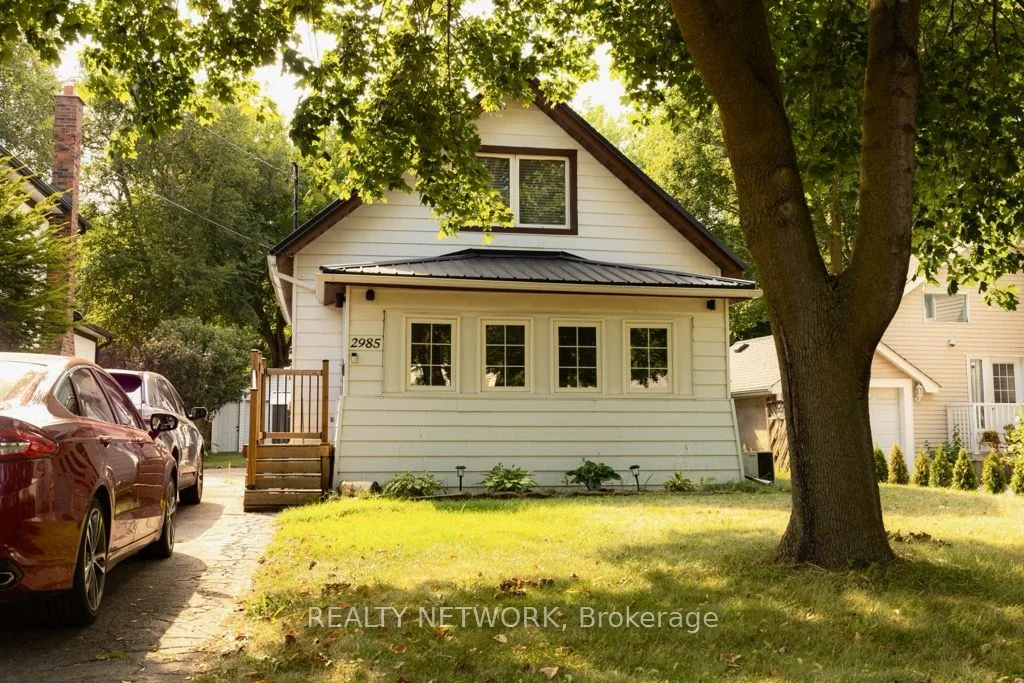 2985 Portage Road, Niagara Falls, ON L2J 2J6