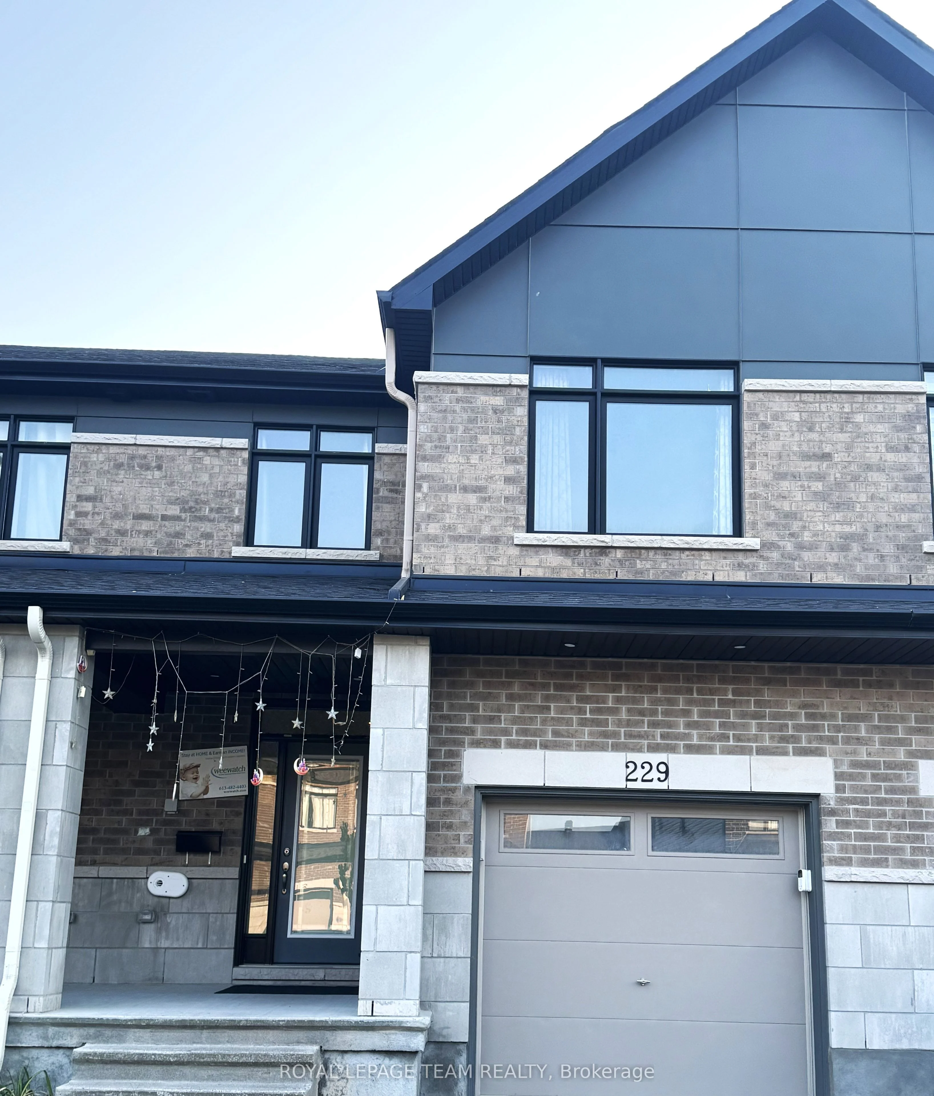 229 Zinnia Way, Blossom Park - Airport and Area, ON K4M 0L4