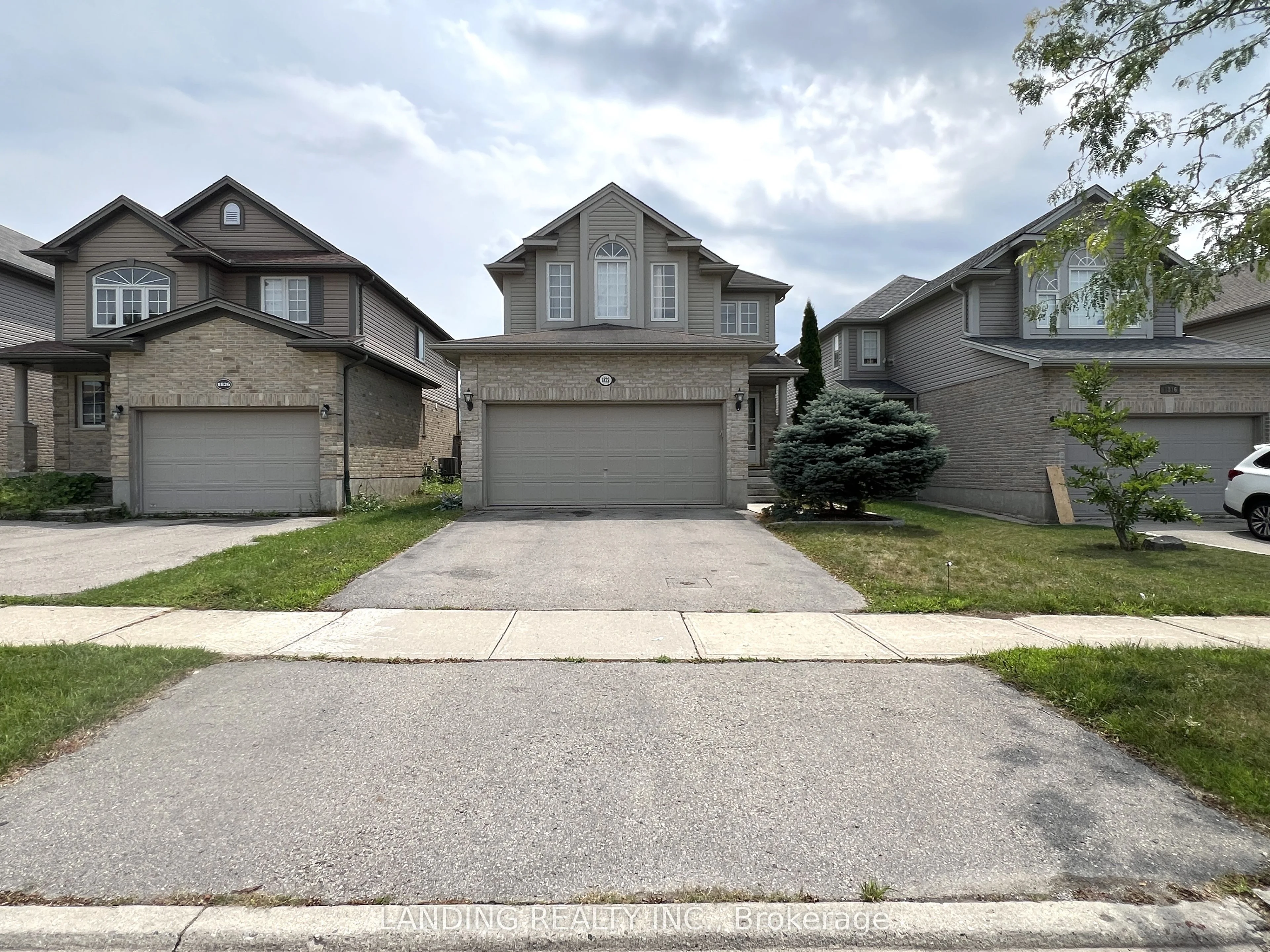 1822 Mickleborough Drive, London North, ON N6G 5R4
