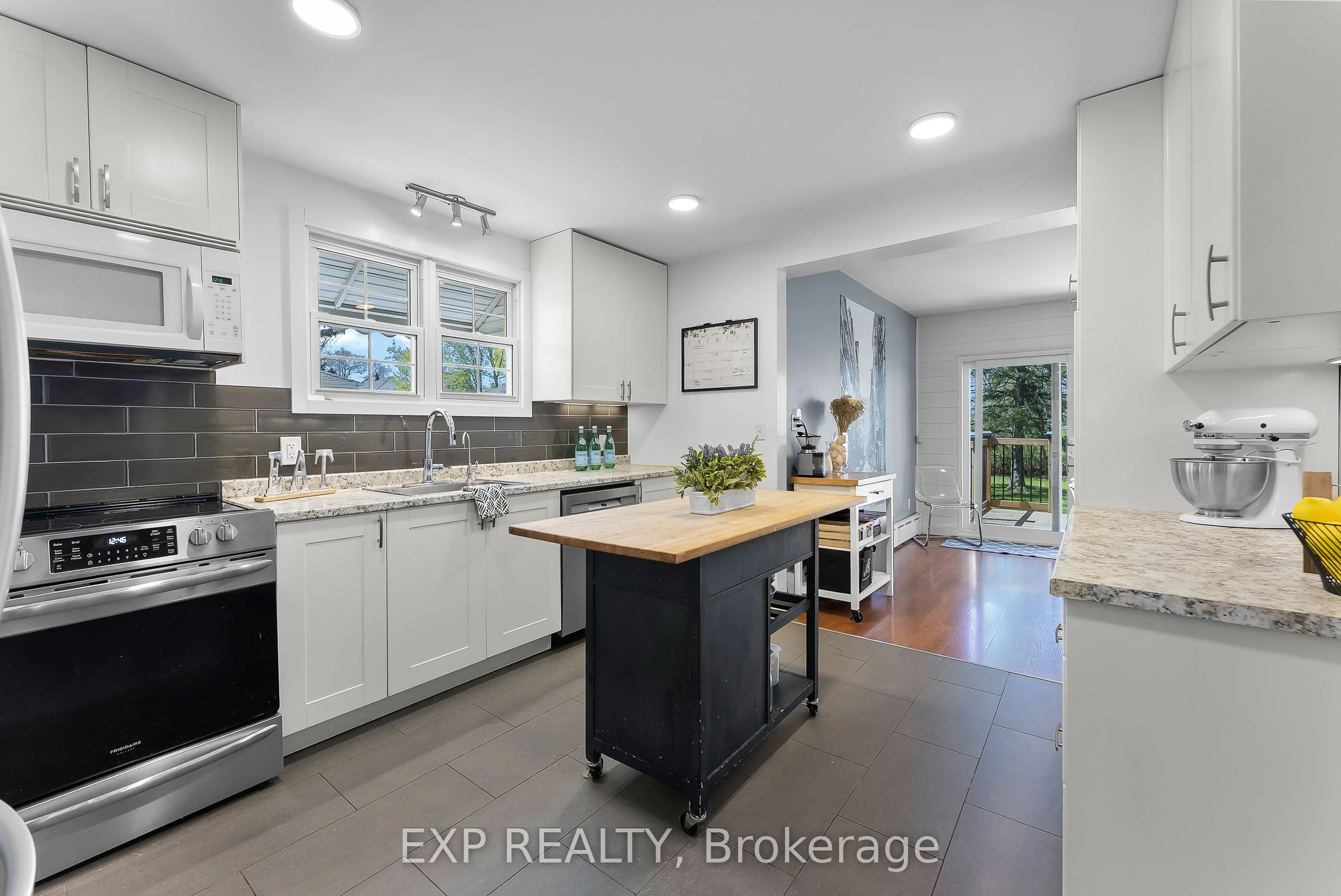 Detached in Thorold