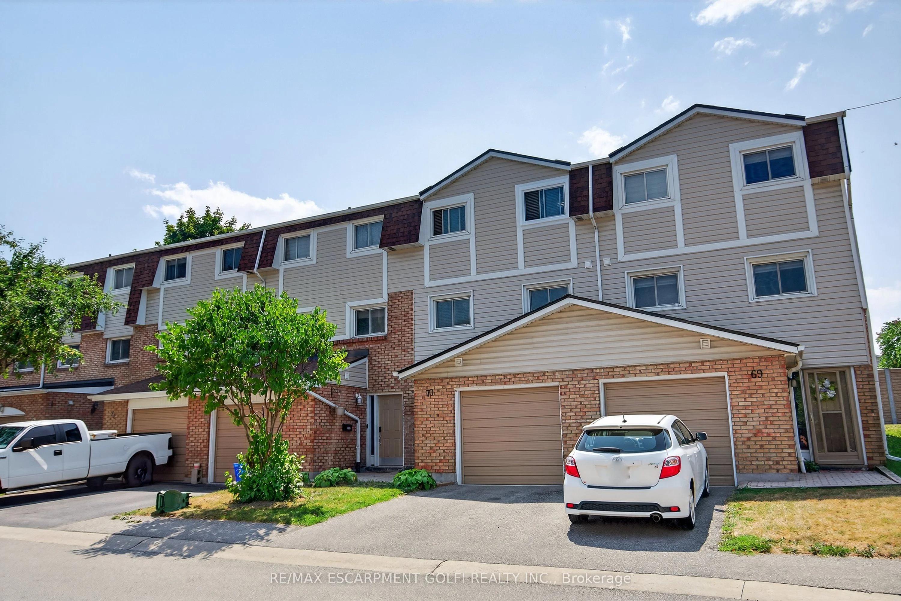 11 Harrisford Street 70, Hamilton, ON L8K 6L7