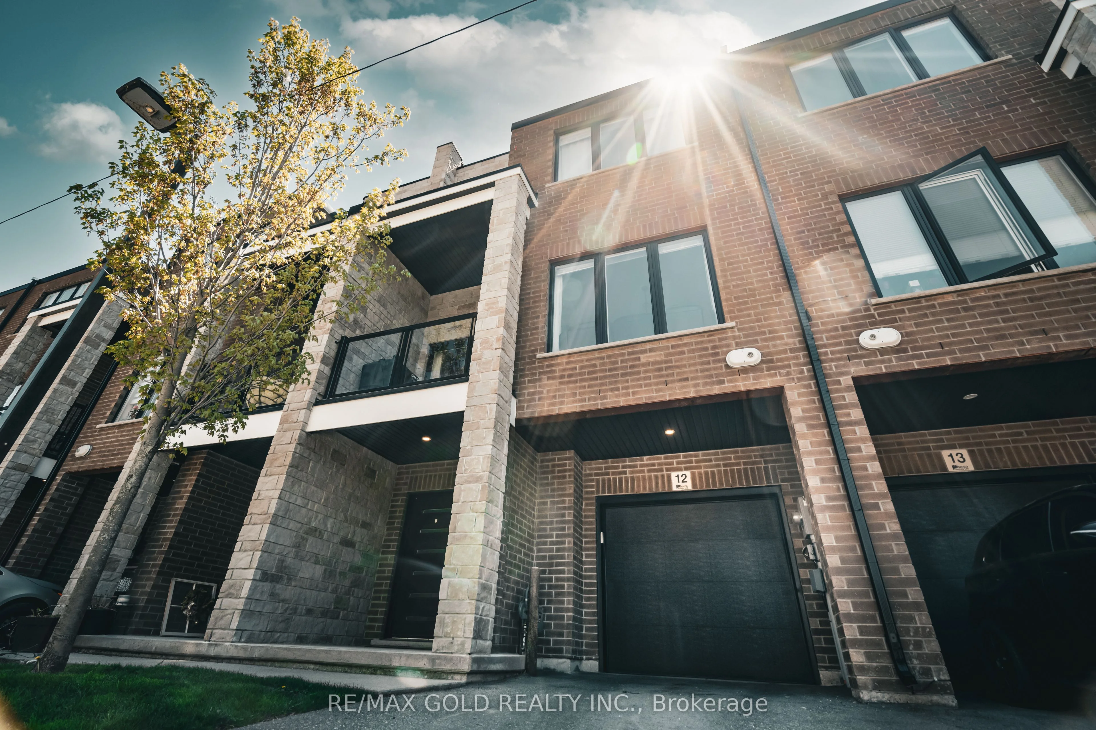 33 Jarvis Street 12, Brantford, ON N3T 4A7