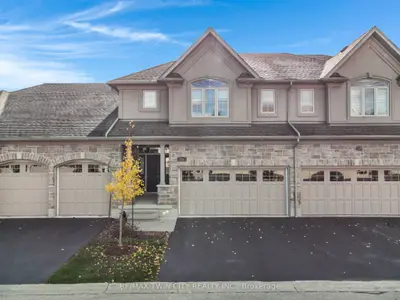 Condo Townhouse in Waterloo