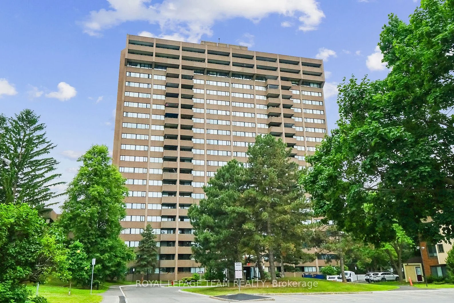 3360 Southgate Road 1608, Hunt Club - South Keys and Area, ON K1V 9A6