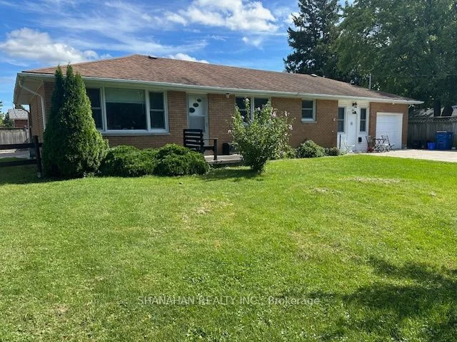 410 Mcnaughton Avenue E, Chatham-Kent, ON N7L 2G9