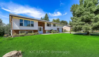 Detached in Kawartha Lakes