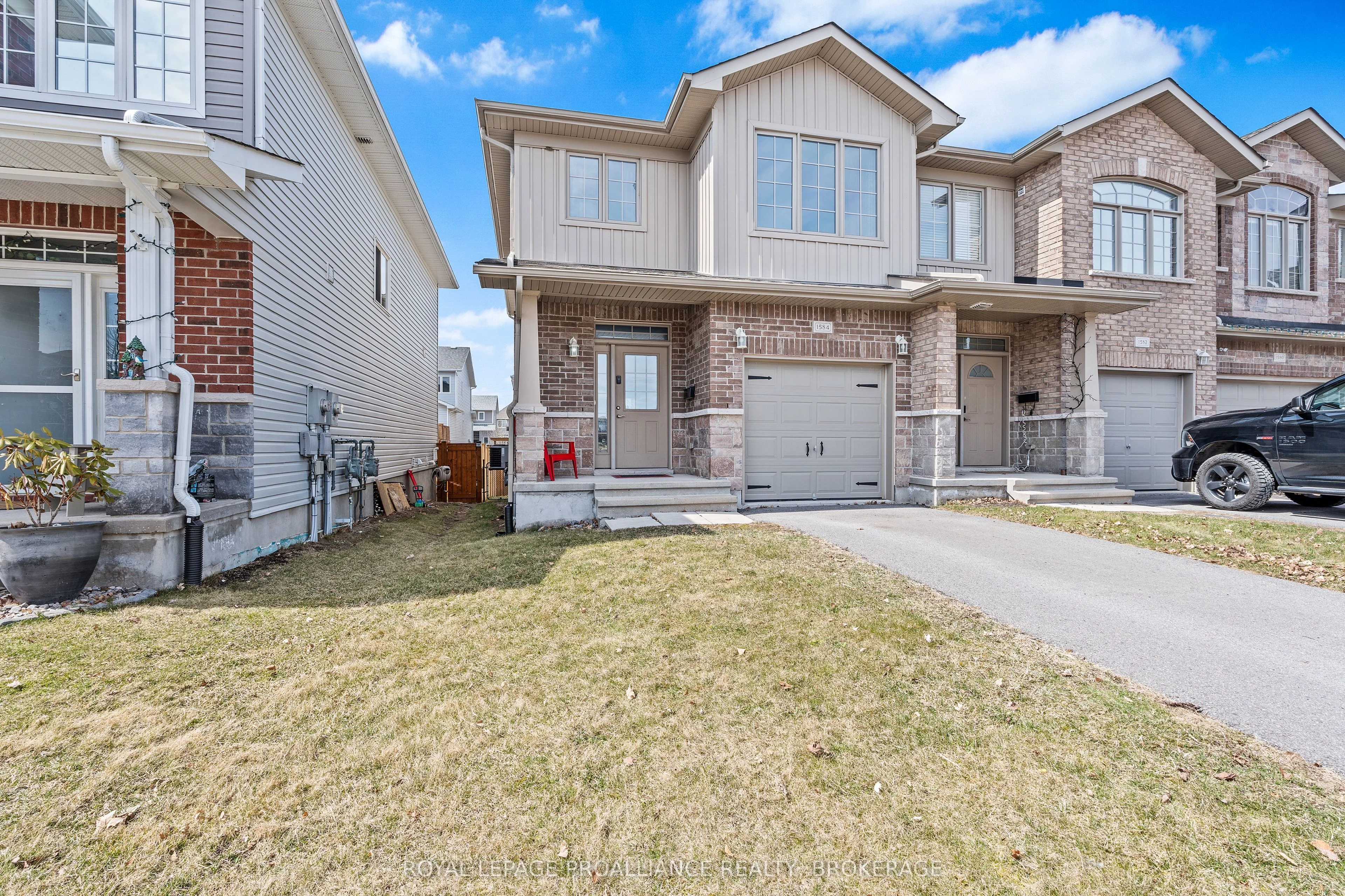 1584 Davenport Crescent, Kingston, ON K7P 0H5