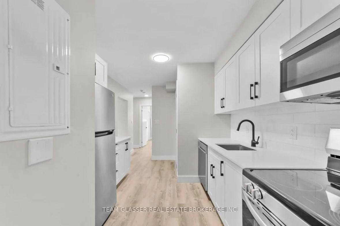 400 SCENIC Drive Unit 3A, London South, ON N5Z 3A8