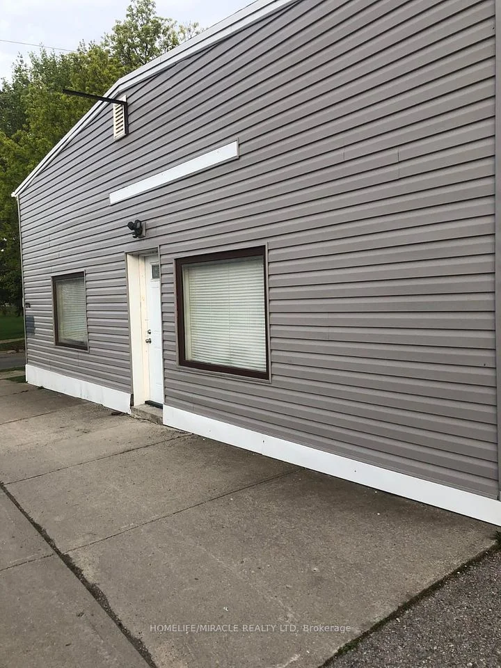 273 Thompson Road Unit 7, London South, ON N5Z 2Z3