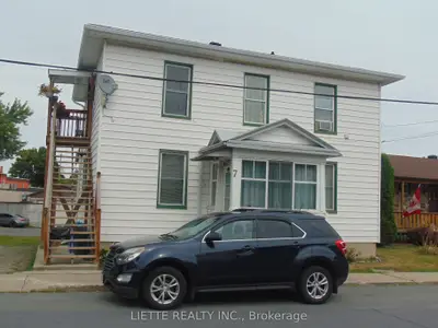 Duplex in North Glengarry