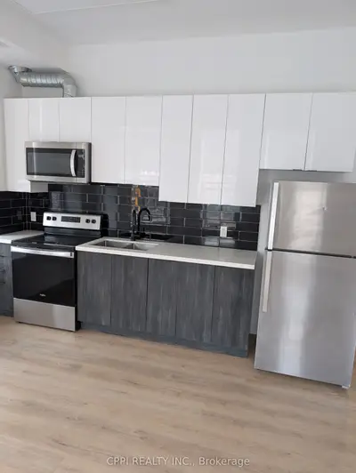 Condo Apartment in Peterborough