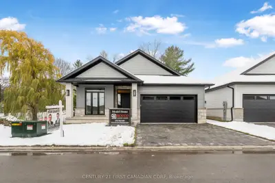 Detached in Strathroy-Caradoc