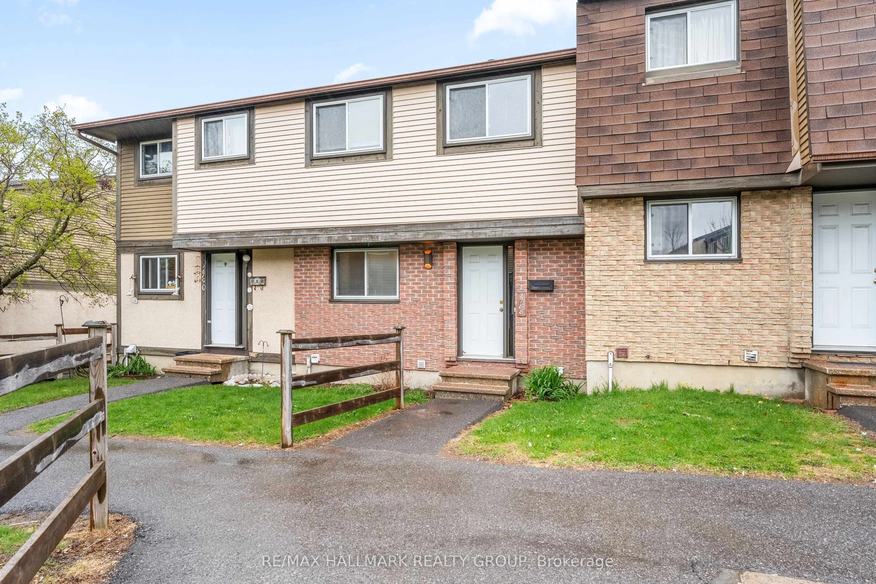 2788 Pimlico Crescent, Blossom Park - Airport And Area, On K1t 2a8