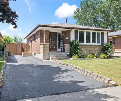 Detached in London South