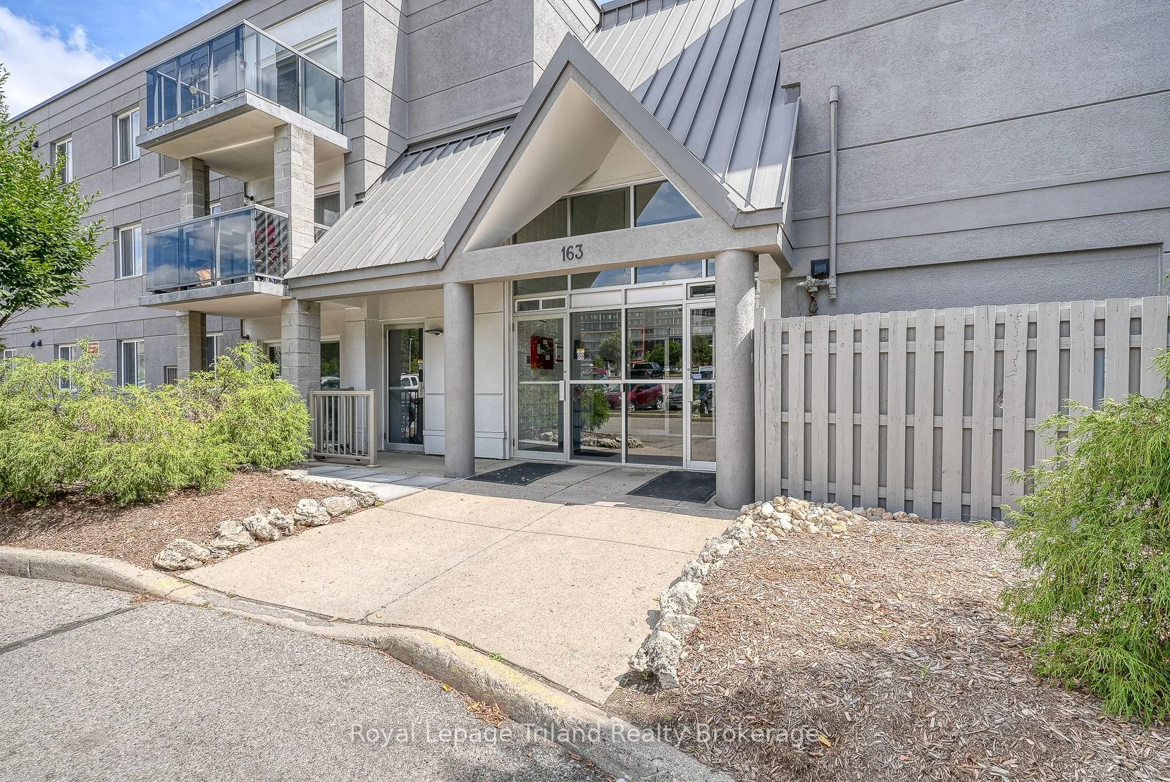 163 Ferguson Drive 304, Woodstock, ON N4V 1B1