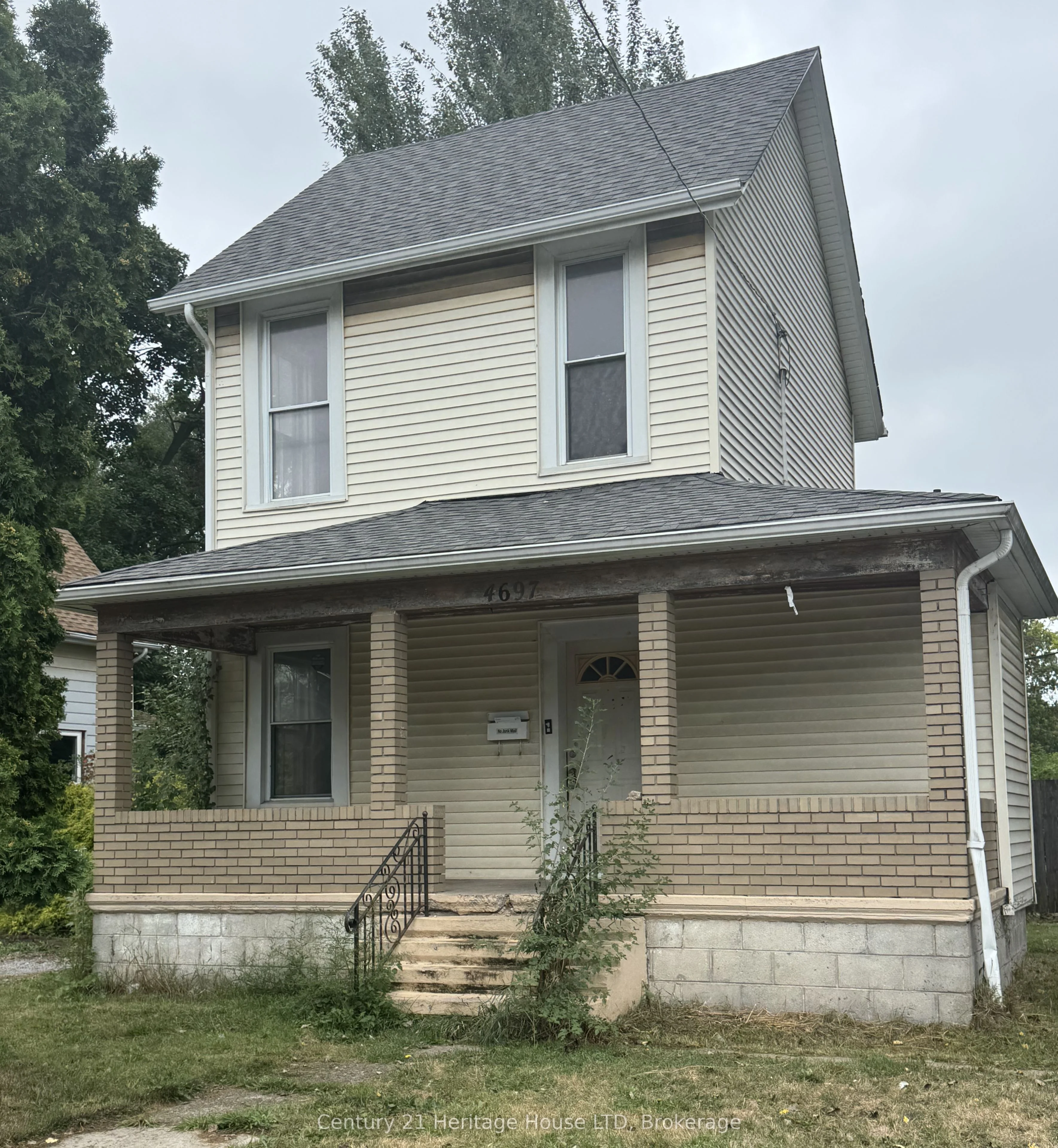 4697 Eastwood Crescent, Niagara Falls, ON L2E 1B4