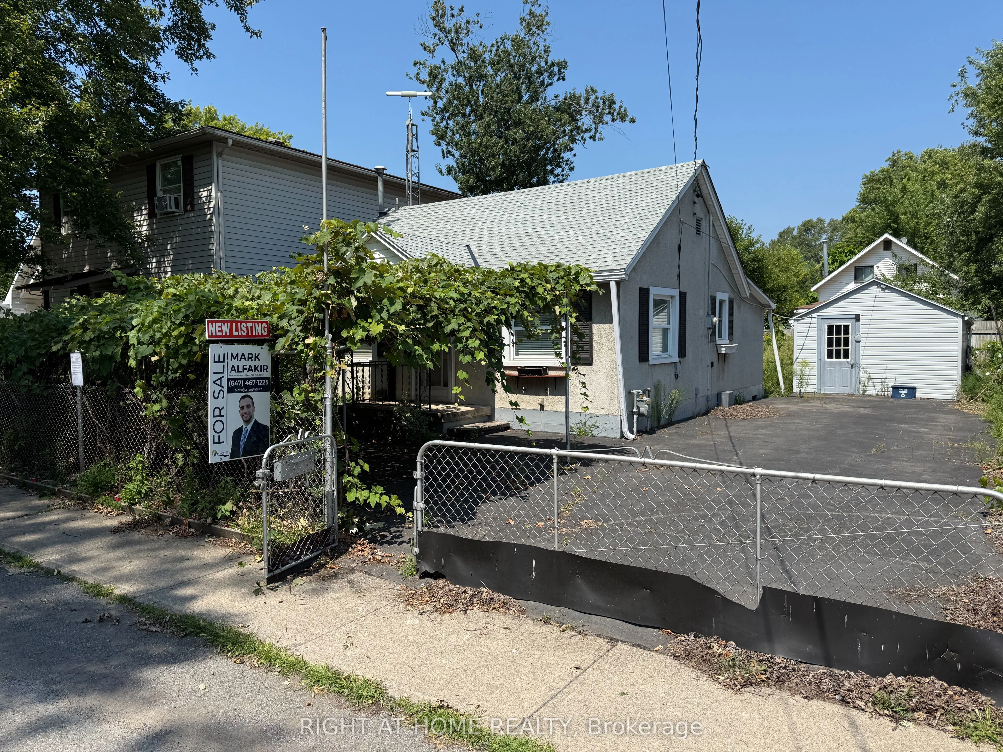 3784 Graeber Avenue, Fort Erie, ON L0S 1B0